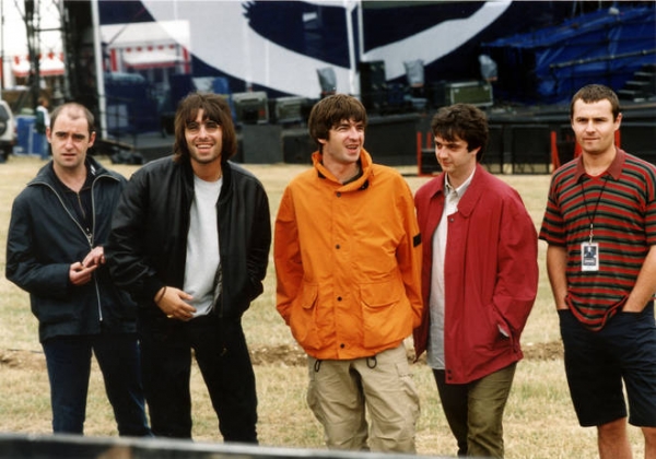 Oasis Knebworth 1996 (2021)